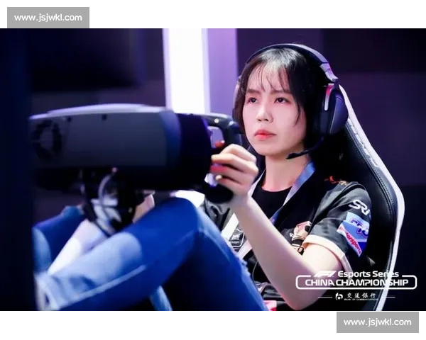 心跳加速！F1电竞线上总决赛，这波操作太秀了！