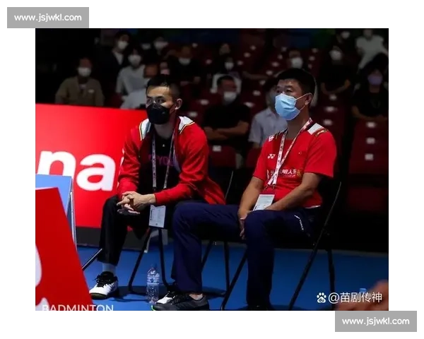 “这场比赛,我给教练打了100分!”球迷盛赞教练临场指挥艺术 “这场比赛,我给教练打了100分!”球迷盛赞教练临场指挥艺术